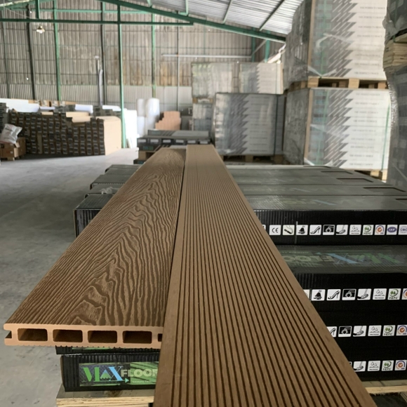 Sàn Ngoài Trời Lỗ vuông - 4